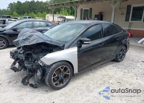 2014 Ford Focus Se z USA, uszkodzony, nr VIN 1FADP3F29EL161174